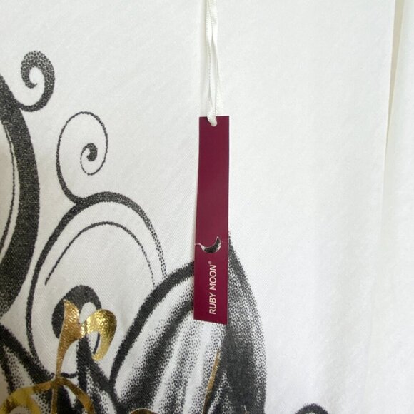 NWT Ruby Moon White Black Gold Graphic Floral Tee Shirt Junior Plus 2XL - Picture 7 of 10